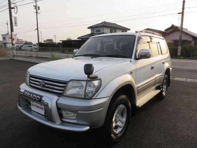 car_95b5ea72-a54a-49ec-b6af-a717470f6135_640_0